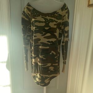 Camo Long Sleeve Studded Women's Top - Green Camo